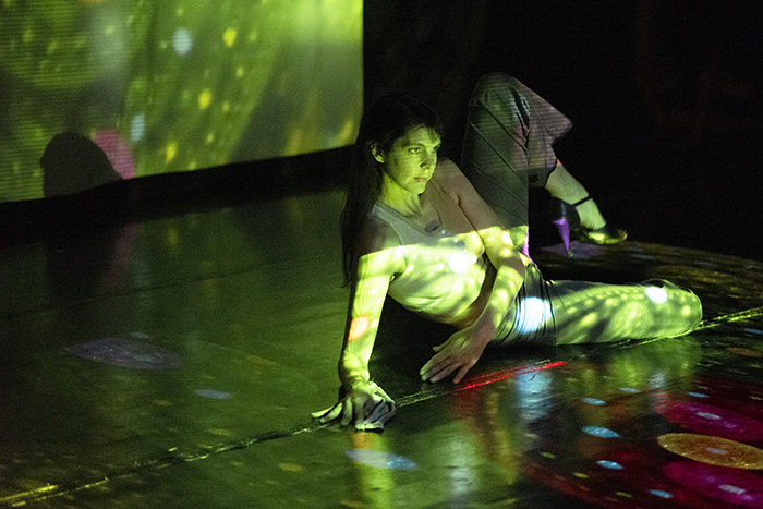 “CorpóriCa”, obra de danza-teatro multimedia en el TACEC