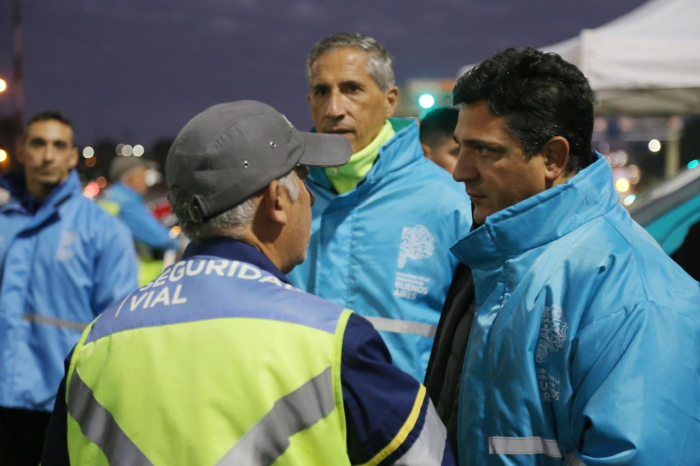 El Ministro Marinucci junto al Subsecretario Feijoo en un operativo.