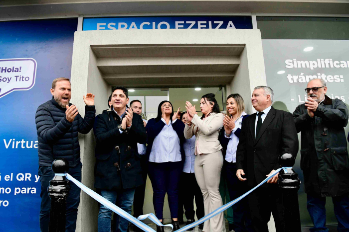 El Ministro Marinucci y el Intendente Granados encabezaron el corte de cintas.