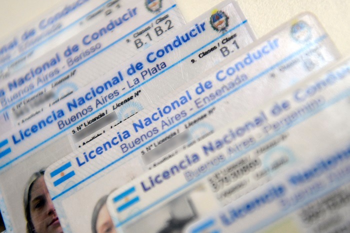 Se busca garantizar la continuidad laboral de los conductores profesionales.