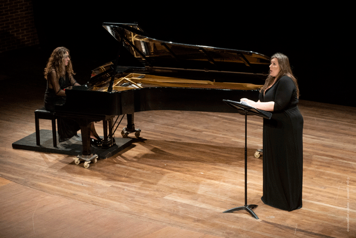 Concierto de canciones de cámara francesas en el Teatro Argentino