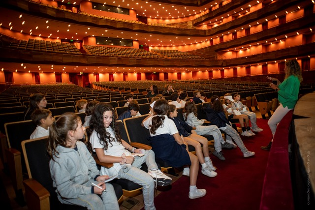 Vuelven las visitas para conocer el Teatro Argentino