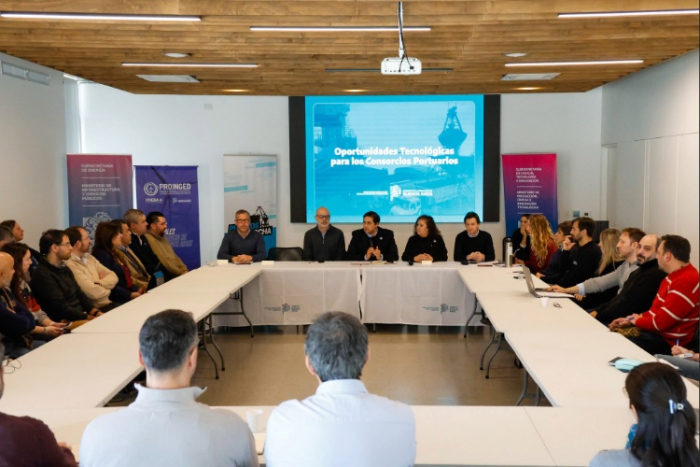 La Provincia organizo la jornada Oportunidades Tecnologicas para los Consorcios