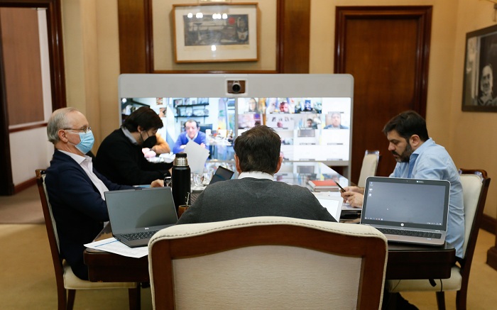 Reunión con expertos e intendentes