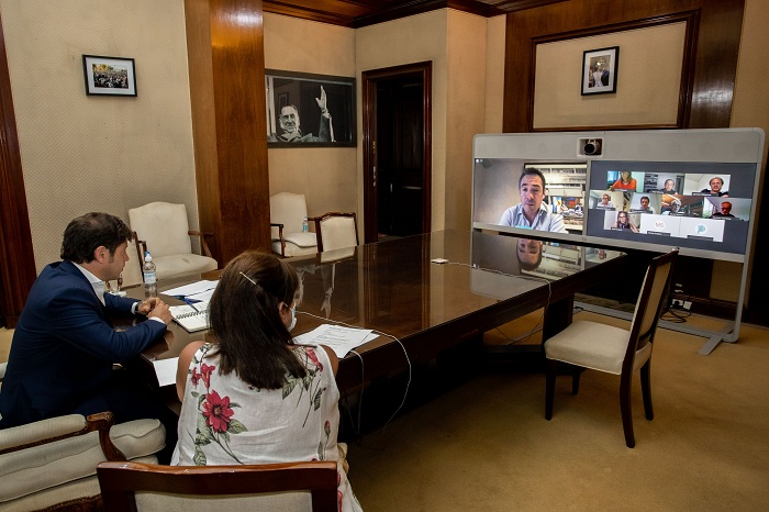 Kicillof con empresas de construcción