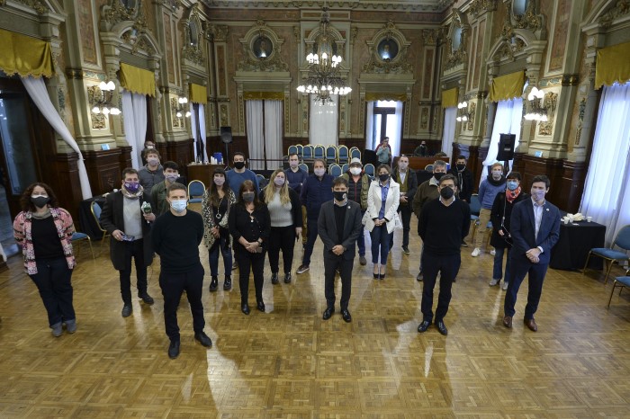 Kicillof saludó a las y los trabajadores de prensa en el Día del Periodista