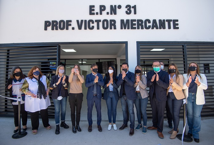 Inauguración del nuevo edificio de la Primaria N° 31 de Malvinas Argentinas