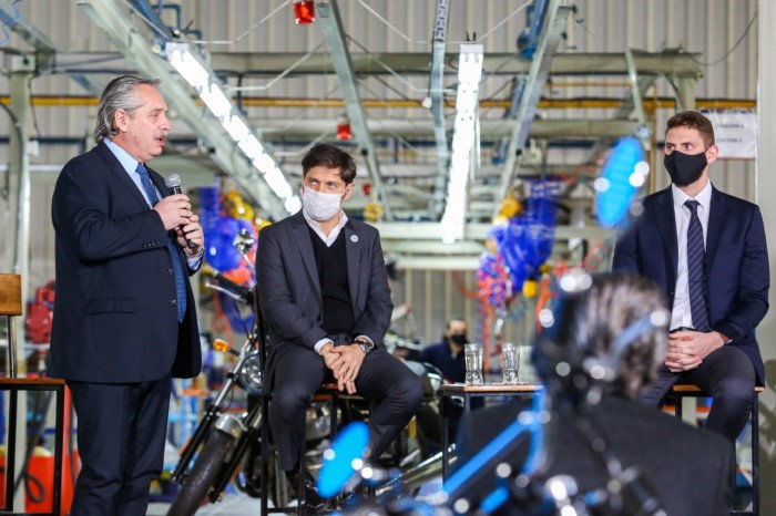 Kicillof participó junto al Presidente del lanzamiento de una nueva línea de producción de motocicletas