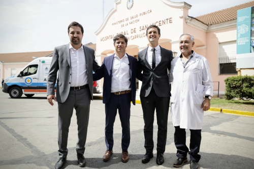 Axel Kicillof, junto al intendente local, Nicolás Mantegazza; el ministro de Salud, Nicolás Kreplak y el director, Roque Matta.