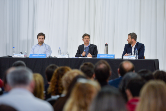 Axel Kicillof junto a Nicolás Kreplak y Darío Kusinsky.