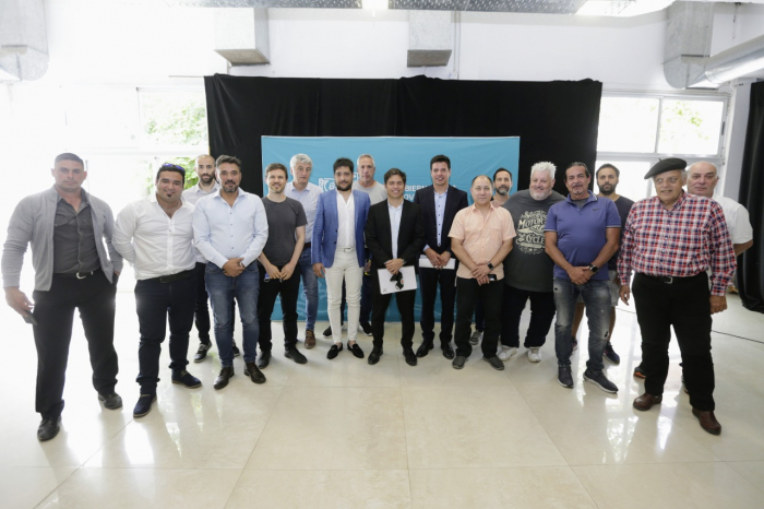 Kicillof se reunió con empresarios de la actividad nocturna en el partido de La Costa