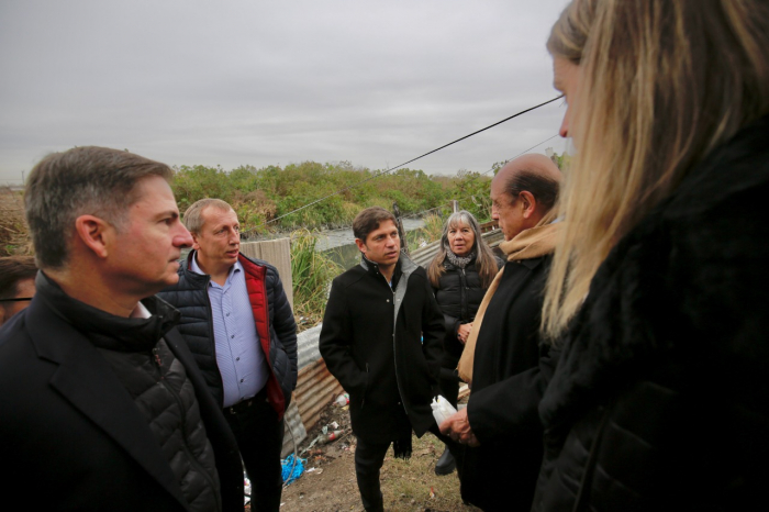 Kicillof presentó un proyecto para la construcción de 120 viviendas en Plátanos