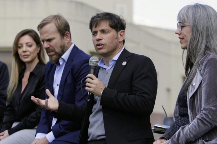 Kicillof recorrió los avances de las obras de construcción del Reactor Nuclear Multipropósito RA-10