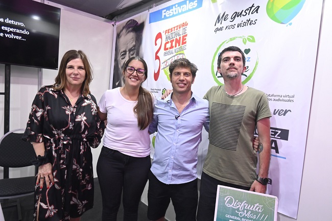 203° Aniversario de la Provincia:  Kicillof asistió a la Feria de Industrias Creativas