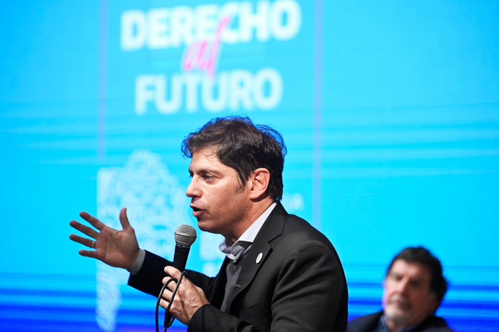 Kicillof: “Ante los que promueven el ajuste, proponemos seguir trabajando para que la educación sea un derecho para todos"