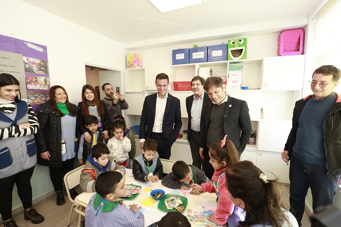 Inauguración de dos jardines de infantes en Lanús