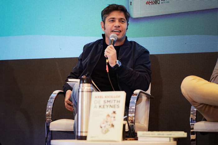 Kicillof presentó "De Smith a Keynes. Siete lecciones de historia del pensamiento económico”