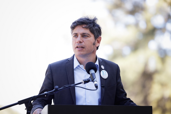Kicillof inauguró la nueva red de distribución de agua potable en la Isla Martín García