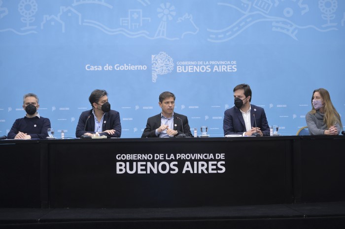 Kicillof realizó los anuncios junto a Larroque, Bianco, Kreplak y Vila