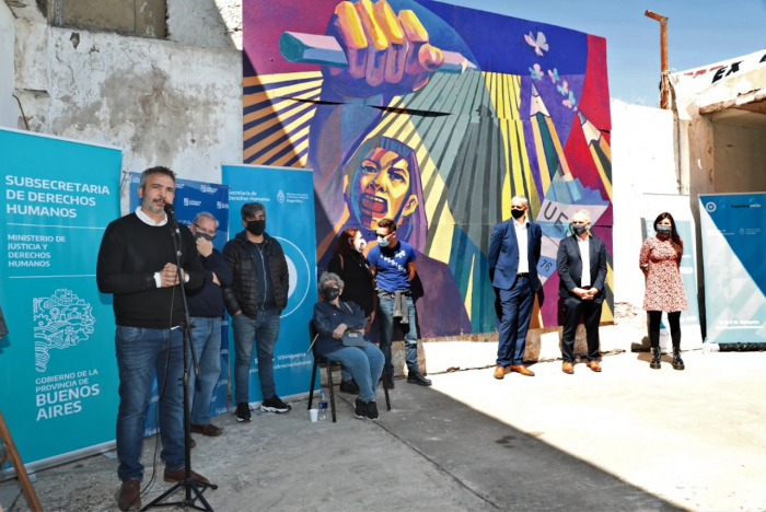 Acto por el 45 aniversario de la Noche de los Lápices en el Espacio de Memoria Ex Pozo de Banfield