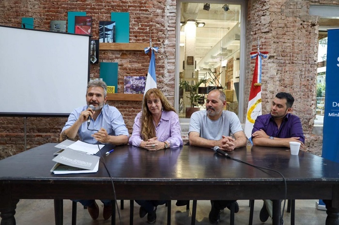 Moreno cerró el Encuentro Nacional de la Red Federal de Archivos de la Memoria