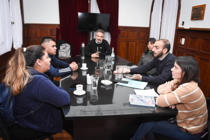 Matías Moreno se reunió con familiares de Daiana Abregú