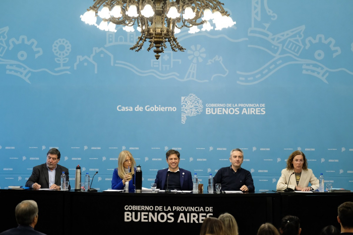 Entrega de reconocimientos y adhesiones para el programa MUNA Provincia y UNICEF