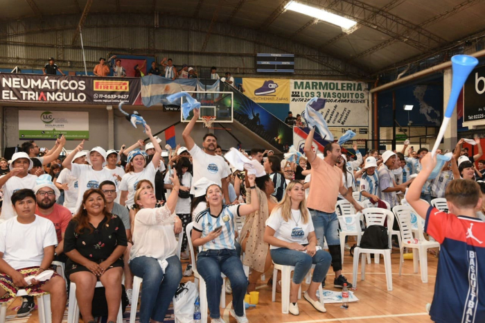 La Provincia Alienta: pantalla gigante, música y presentaciones artísticas en San Vicente, San Fernando y 25 de Mayo