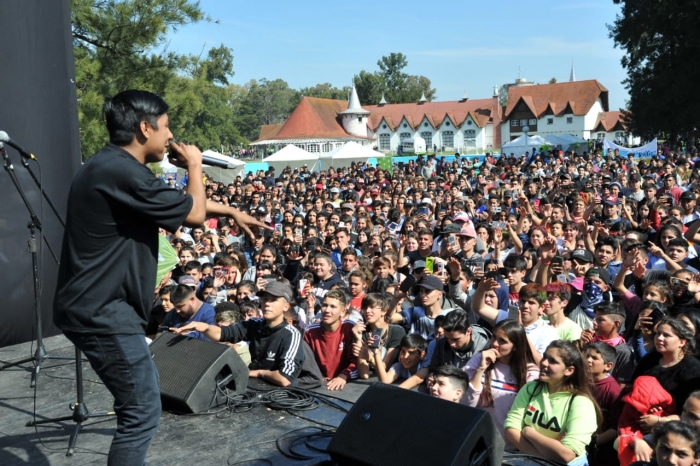 Chicos del programa Envión participan de la actividades en la República de los Niños de La Plata