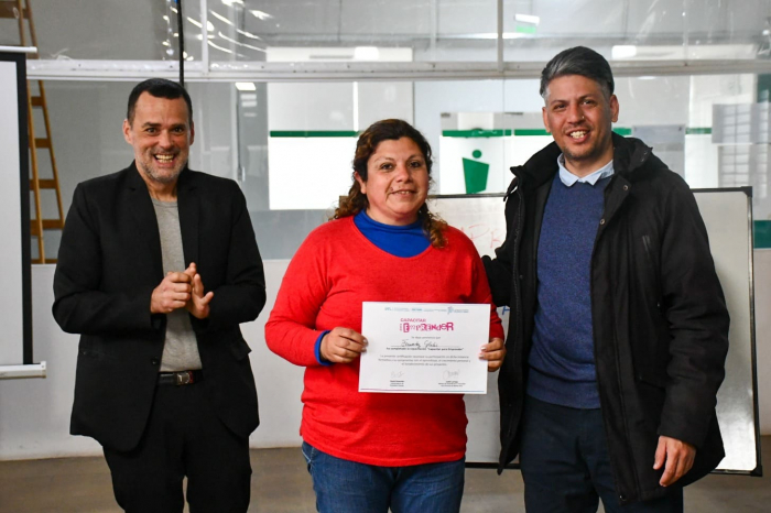 Capacitación a emprendedores: Provincia otorgó certificados en Pergamino Formación laboral