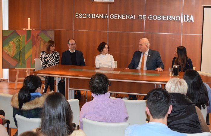 CHARLA INFORMATIVA EN LA ESCRIBANÍA DE GOBIERNO: “PODERES EN LA ESCRITURACIÓN”