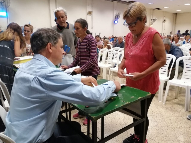 PERGAMINO: MULTITUDINARIO ACTO DE ESCRITURACIÓN