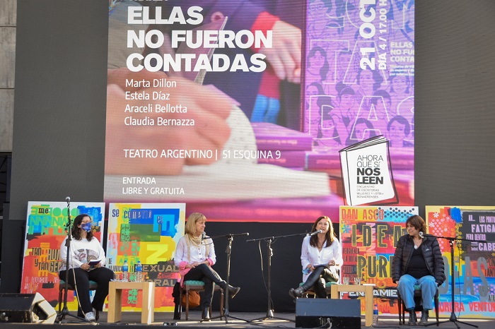 Estela Diaz en el Encuentro de escritoras mujeres y LGTBI+ bonaerenses #AhoraQueSiNosLeen