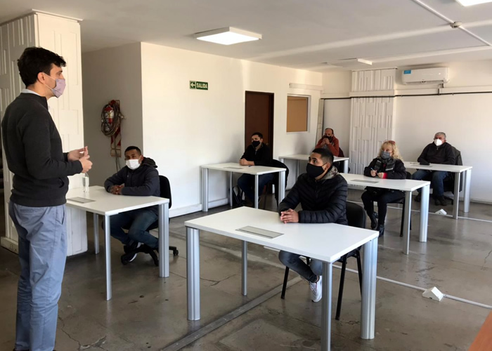 La DPPSV realizó evaluaciones escritas para instructores de manejo