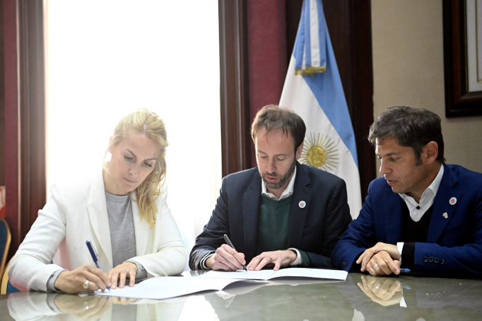 Firma de convenios