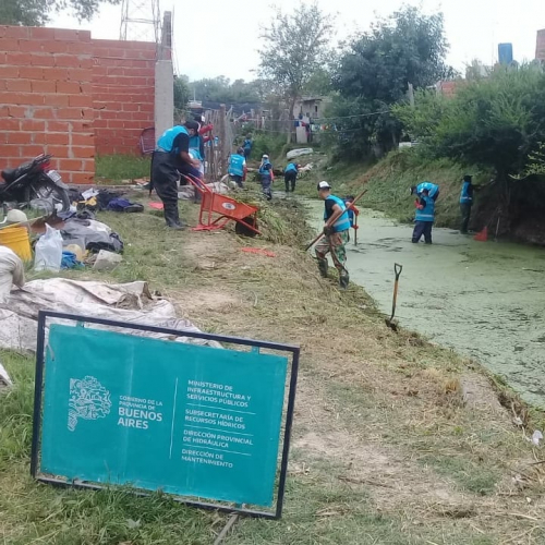 Limpieza en arroyos de Chascomús, Pilar y Quilmes