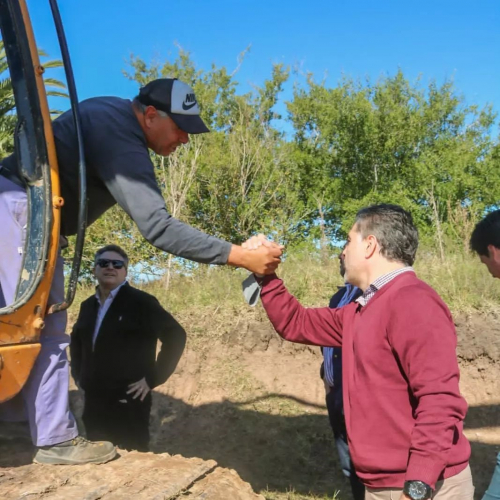 Seiano recorrió obras en Ranchos