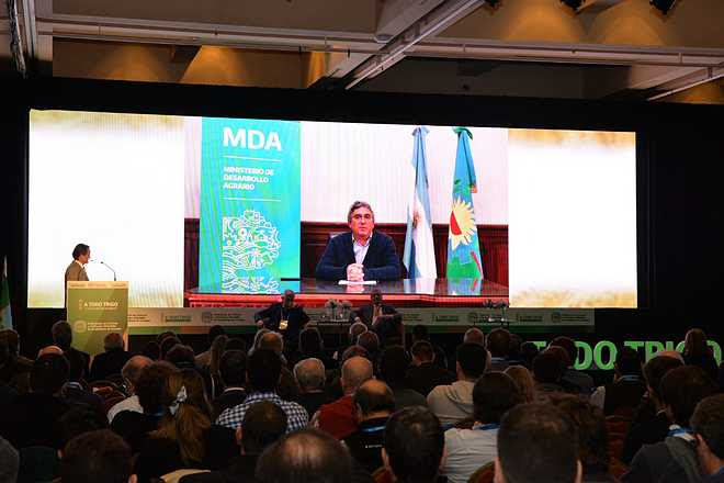 El ministro Rodríguez anunció la Tercera Campaña de Calidad de Trigo