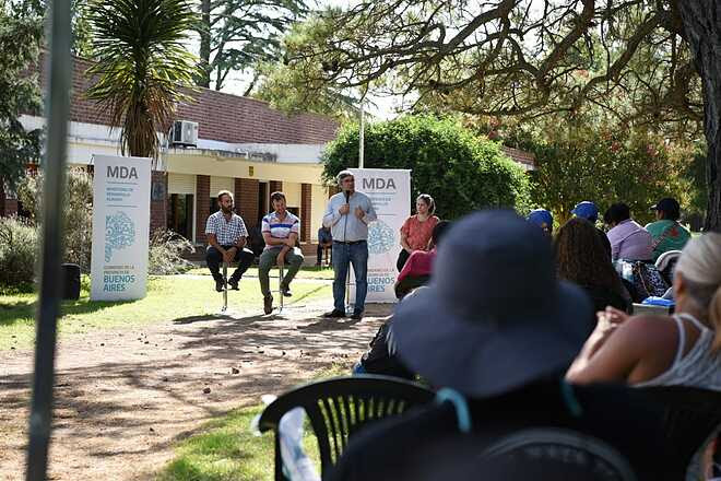 Convocatoria para Proyectos de Fortalecimiento de la Agricultura Familiar Convocatoria para Proyectos de Fortalecimiento de la Agricultura Familiar