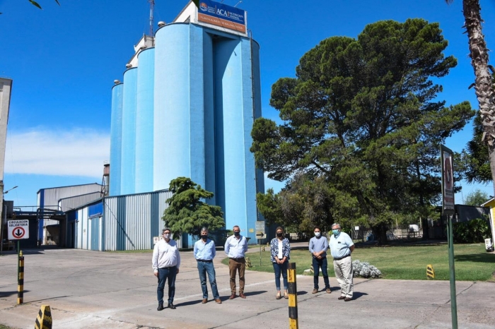 EL MINISTRO RODRÍGUEZ RECORRIÓ LA PLANTA DE LA ASOCIACIÓN DE COOPERATIVAS ARGENTINAS DE SAN NICOLÁS