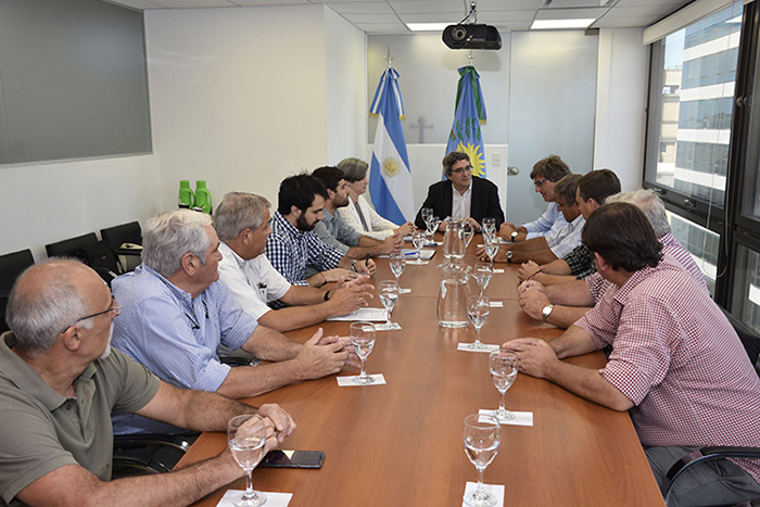  EL MINISTRO JAVIER RODRÍGUEZ RECIBIÓ A LA MESA DIRECTIVA DE CARBAP