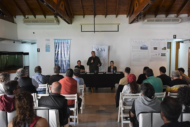 Javier Rodríguez: "La lechería es arraigo, empleo y desarrollo sostenible"