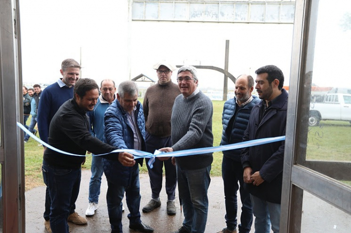 El ministro Javier Rodríguez, en la inauguración de la Exposición Apícola en Chivilcoy