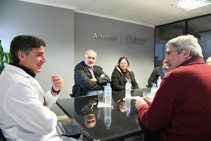 El ministro Javier Rodríguez mantuvo encuentros con representantes del sector cooperativista y de la industria frigorífica en Ra