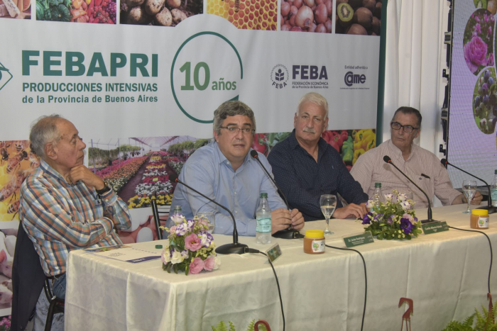 Rodríguez presentó una línea de financiamiento para la producción frutícola