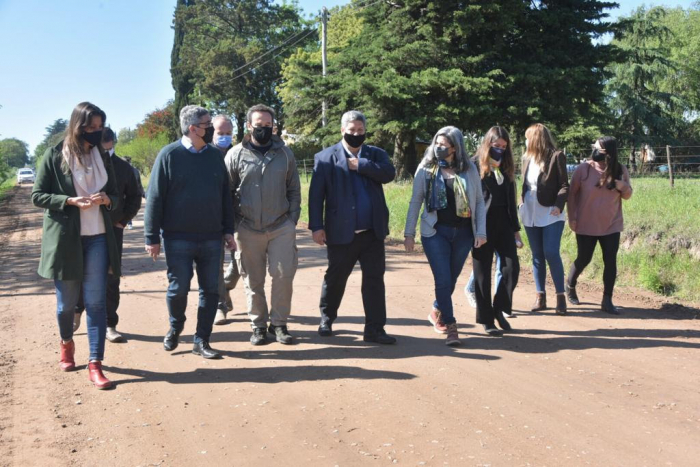 Rodríguez recorrió obras del Plan de Mejora de Caminos Rurales en Junín