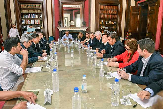 Kicillof anunció la emergencia por sequía y presentó medidas de acompañamiento