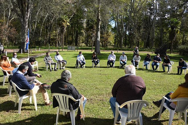 El ministro presentó los programas vigentes a productores de Maipú y G. Alvarado