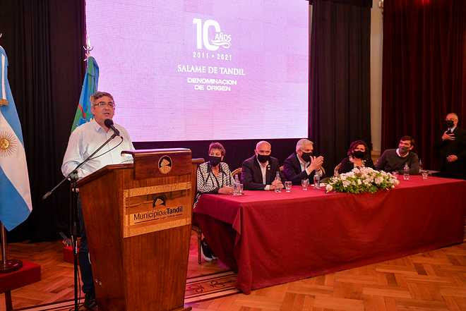 Rodríguez y Domínguez, en la celebración de los 10 años del "Salame de Tandil"