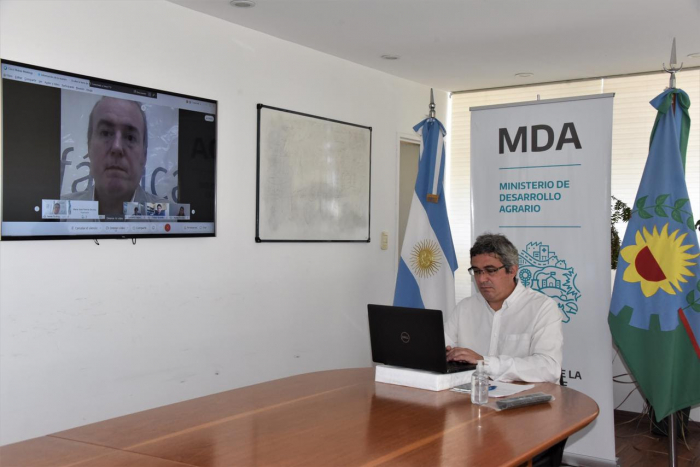 El MDA firmó un acuerdo para instalar un laboratorio de cultivo de tejidos vegetales en la Estación Experimental Mercedes